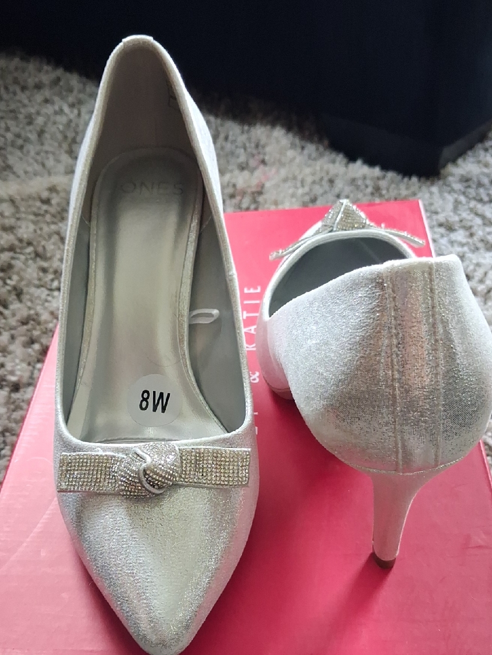 Jones New York Silver Pointed-Toe Heels with Crystal Bow